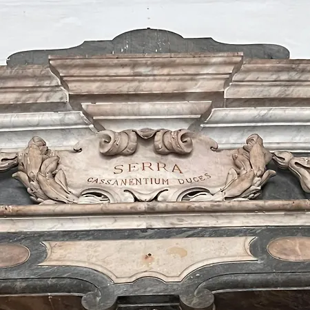 Serra Di Cassano * Neapol